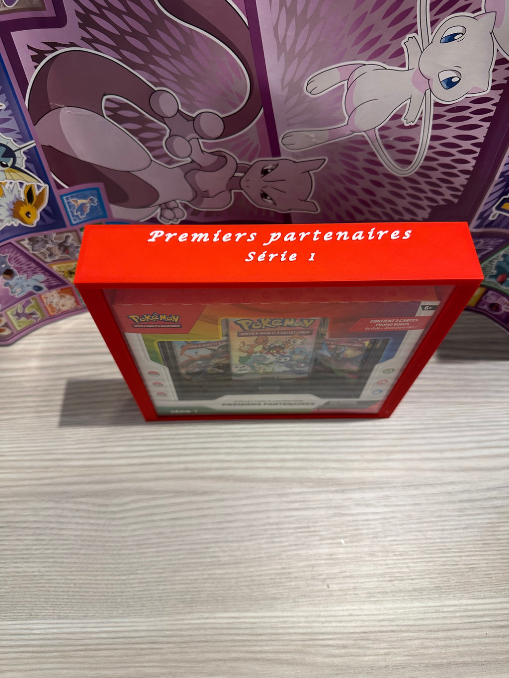 ROUGE Boîte de protection — Coffret Pokémon Premiers Partenaires Séries 1, 2 & 3
