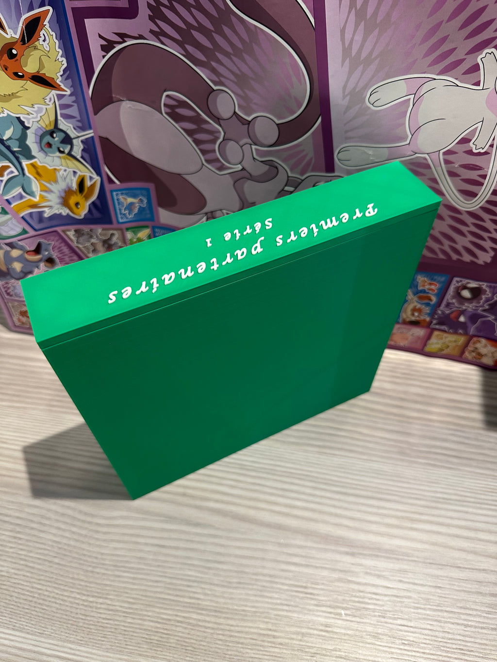 VERTE Boîte de protection — Coffret Pokémon Premiers Partenaires Séries 1, 2 & 3