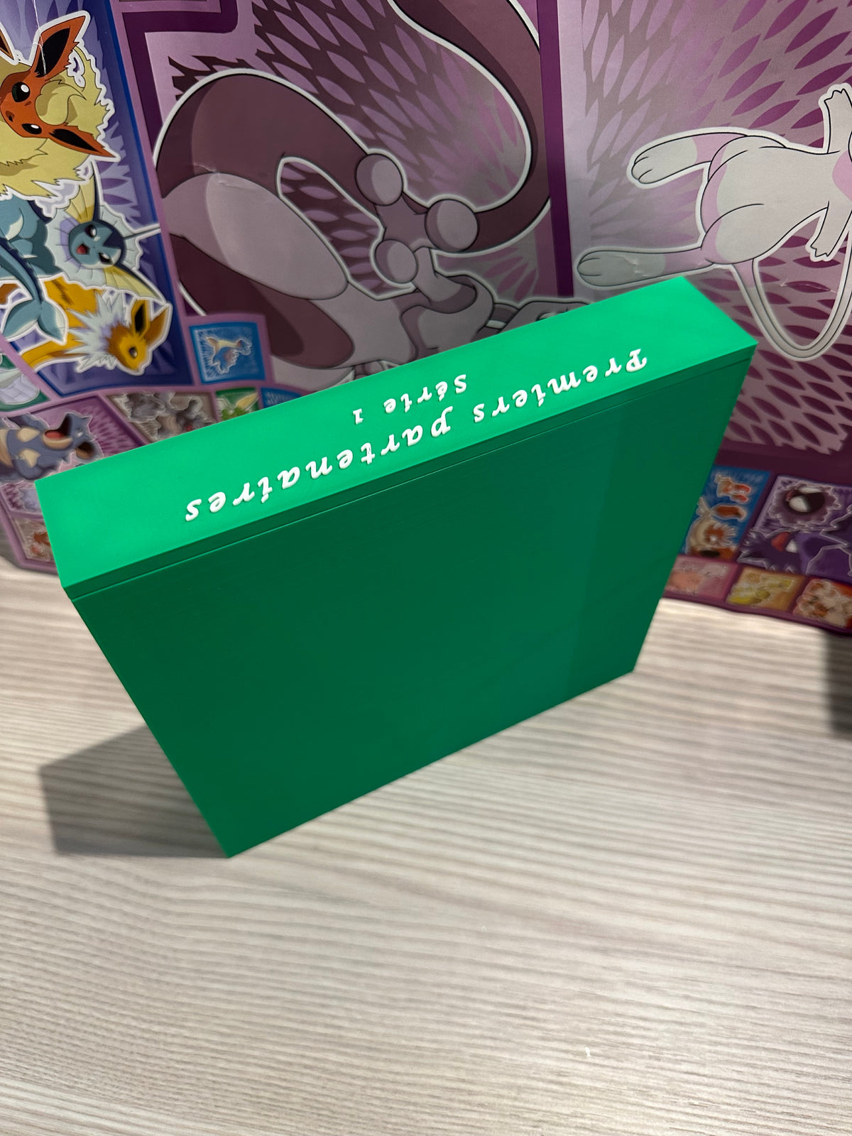 VERTE Boîte de protection — Coffret Pokémon Premiers Partenaires Séries 1, 2 & 3