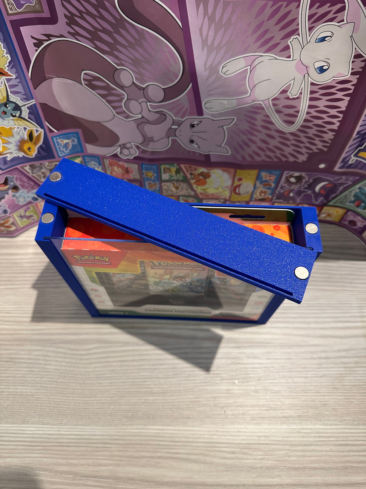 BLEU Boîte de protection — Coffret Pokémon Premiers Partenaires Séries 1, 2 & 3