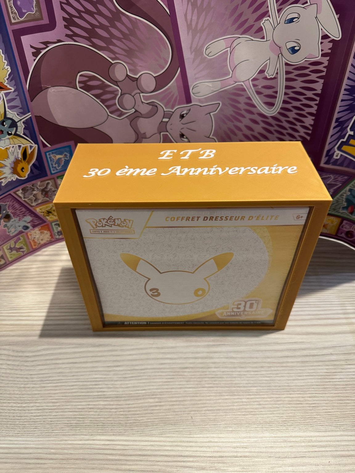 Protection ETB 30 ans - ÉDITION LIMITÉE - Coffret Dresseur d'Élite Pokémon (Or & Blanc )